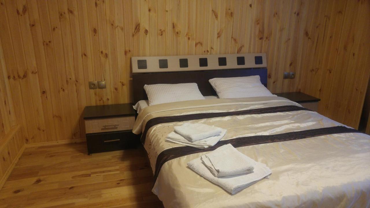 Celebrity Villa Камианец-Подилский Екстериор снимка
