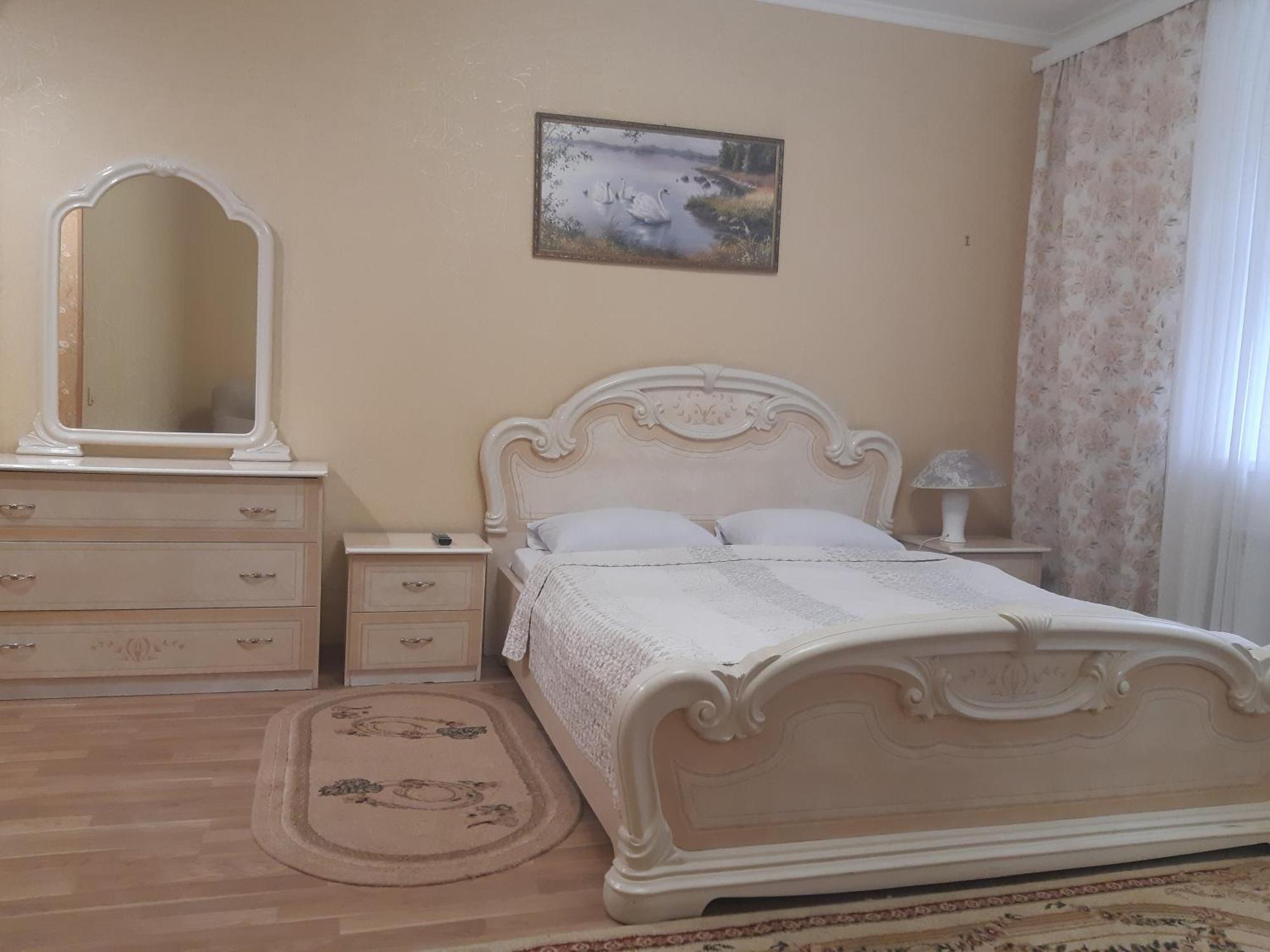 Celebrity Villa Камианец-Подилский Екстериор снимка