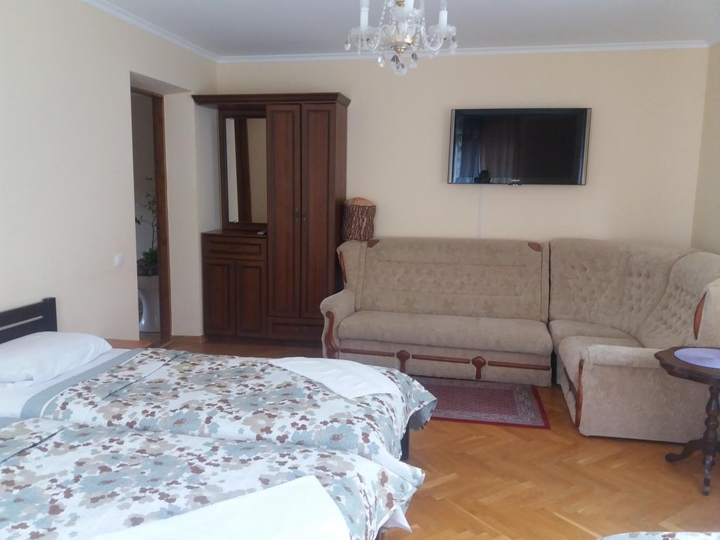 Celebrity Villa Камианец-Подилский Екстериор снимка