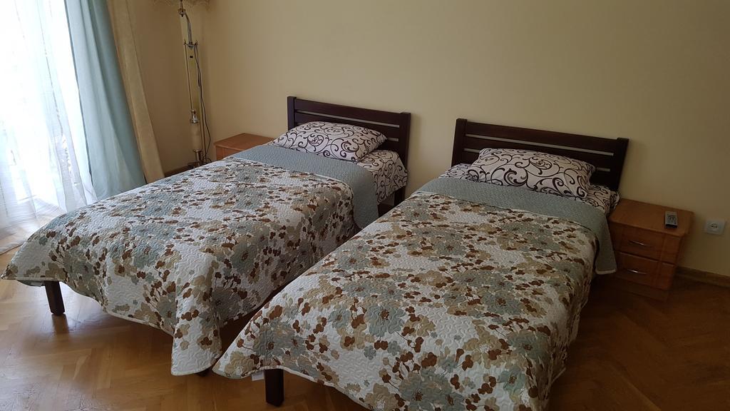 Celebrity Villa Камианец-Подилский Екстериор снимка