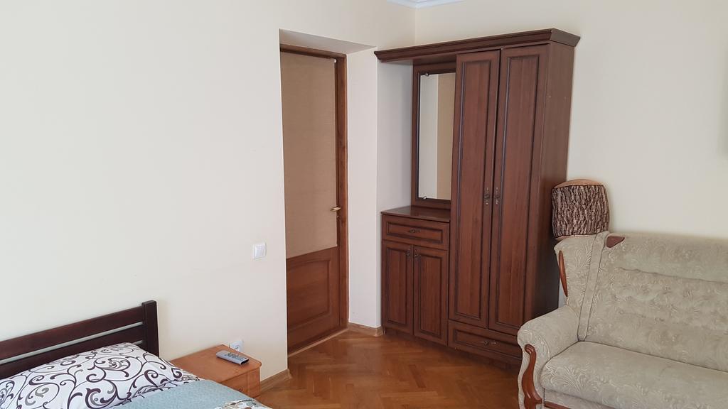 Celebrity Villa Камианец-Подилский Екстериор снимка
